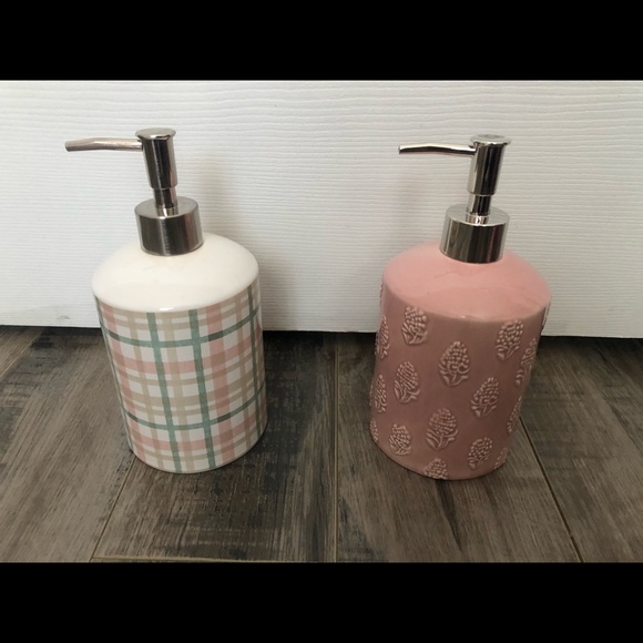 Threshold Soap Pump Bundle NWOT - Picture 3 of 3